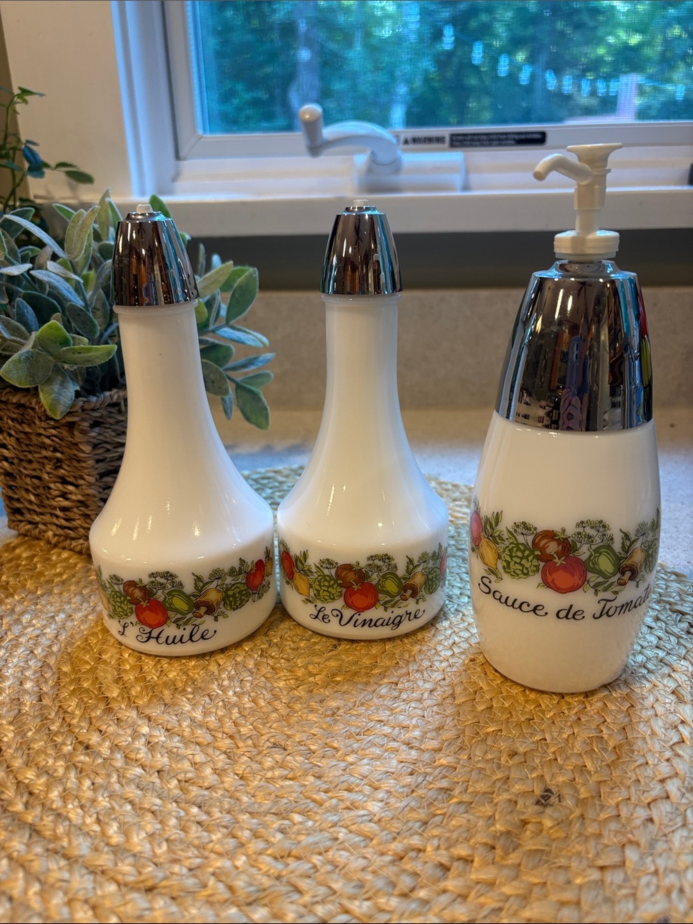 Vintage Gemco Spice Of Life Oil and Vinegar Cruet Set & Ketchup Dispenser